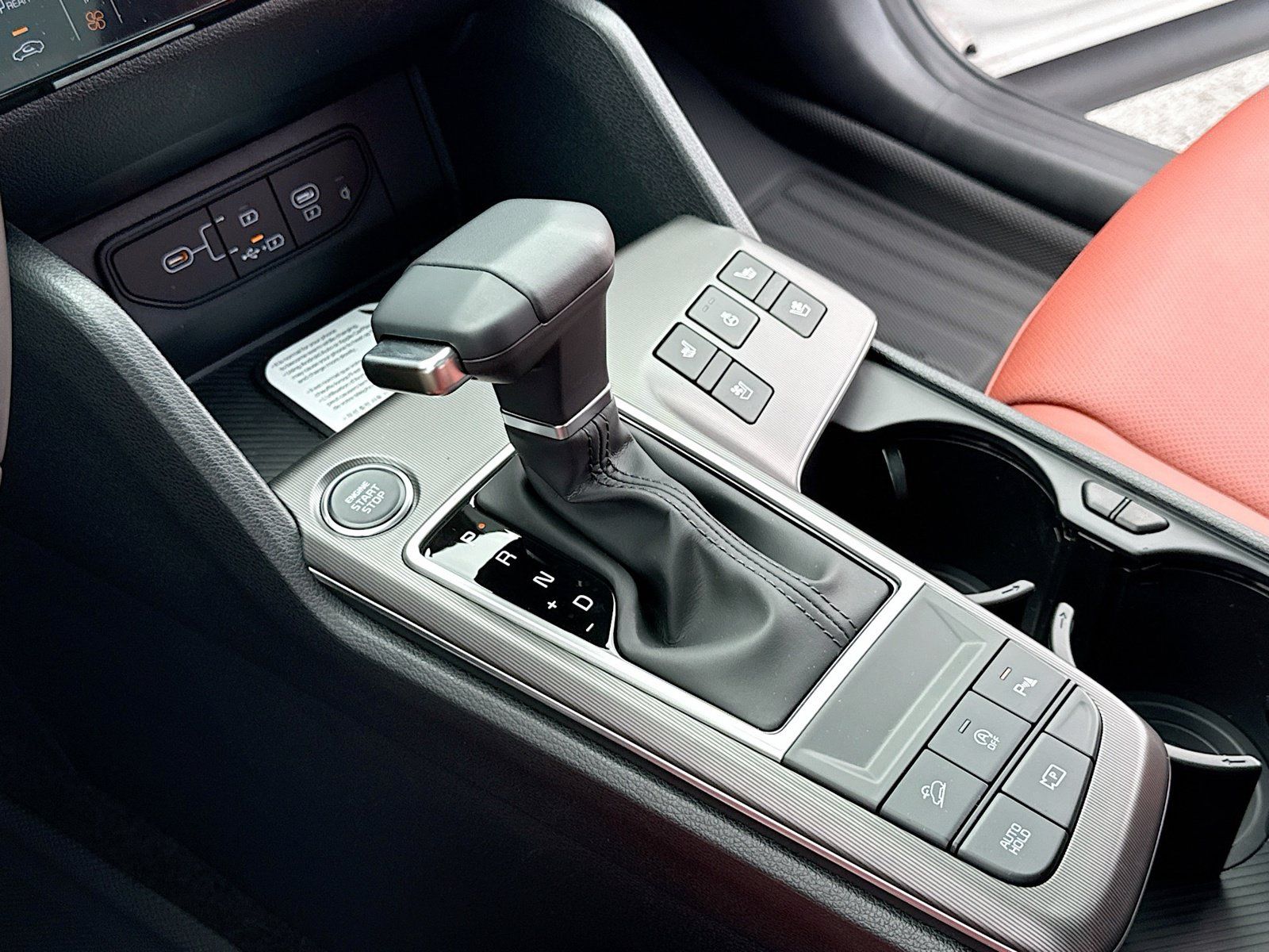 New 2026 Kia Sportage SX AWD/4WD image 10