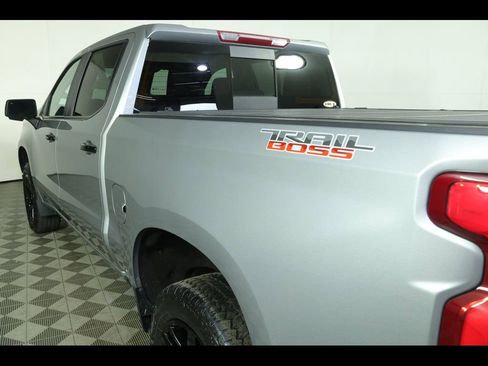 Used 2023 Chevrolet Silverado 1500 LT Trail Boss w/ Convenience Package II AWD/4WD image 20