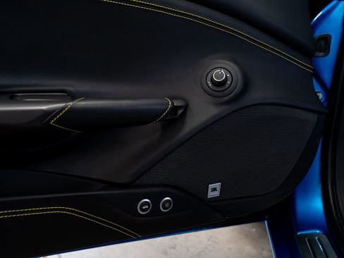 Used 2019 Ferrari 488 GTB RWD image 26