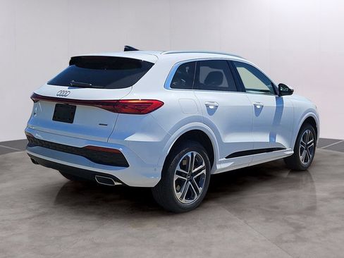 New 2026 Audi Q5 Premium AWD/4WD image 4