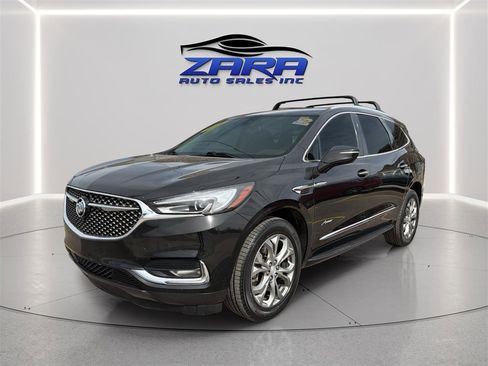 Used 2018 Buick Enclave Avenir w/ Avenir Technology Package image 1
