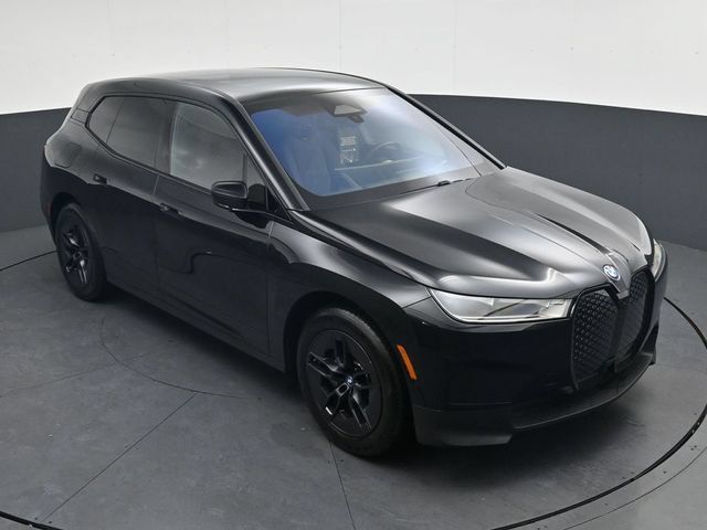 Certified 2024 BMW iX xDrive50 w/ Convenience Package AWD/4WD image 24
