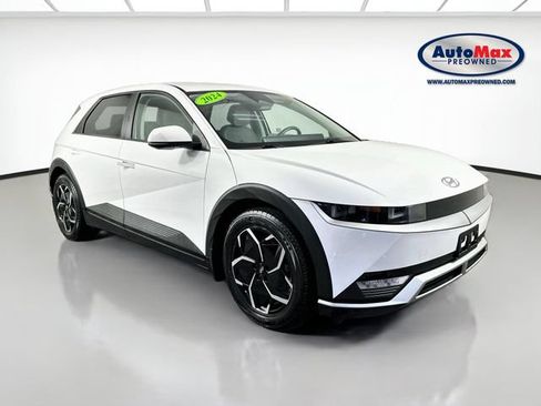 Used 2024 Hyundai Ioniq 5 SE AWD/4WD image 1