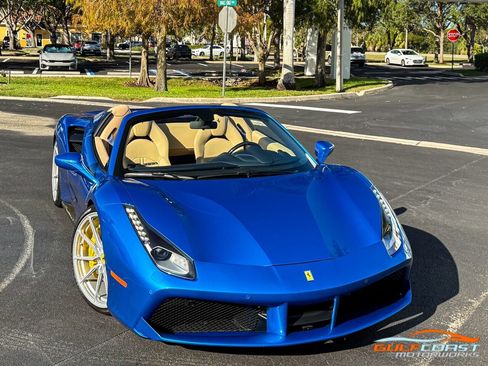Used 2017 Ferrari 488 Spider image 81