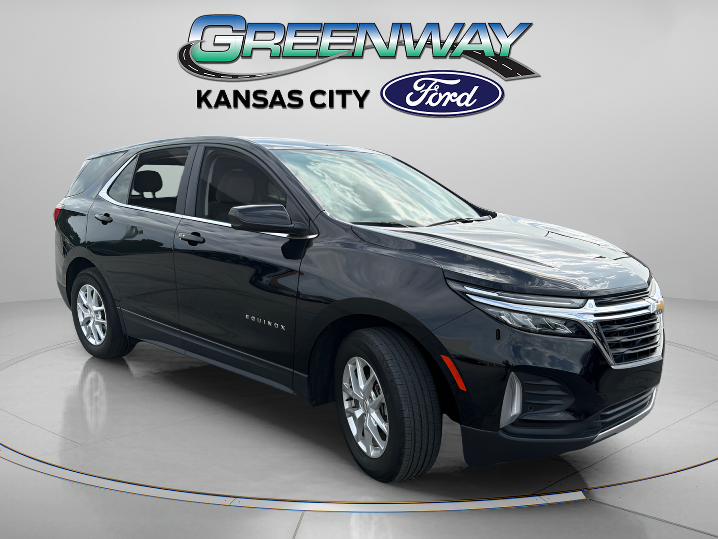 Used 2024 Chevrolet Equinox LT FWD image 1