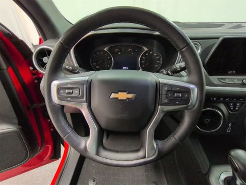 Used 2020 Chevrolet Blazer LT image 23