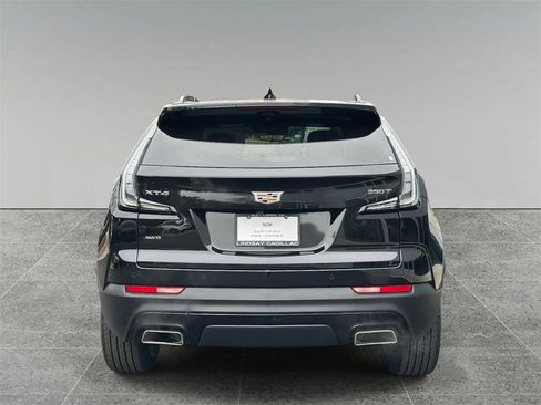 Certified 2022 Cadillac XT4 Sport w/ Enhanced Visibility Package image 11