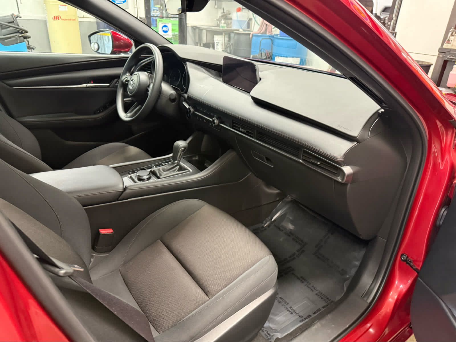 Used 2025 MAZDA MAZDA3 s Sport FWD image 28