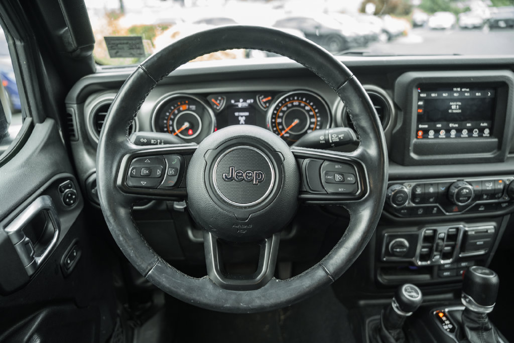 Used 2023 Jeep Wrangler Unlimited Sport AWD/4WD image 30