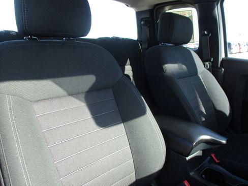 Used 2019 Ford Ranger XL w/ Equipment Group 101A Mid image 34