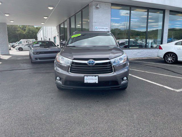 Used 2016 Toyota Highlander Limited Platinum AWD/4WD image 2