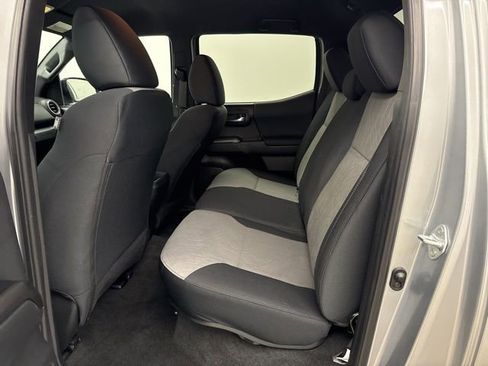 Used 2023 Toyota Tacoma TRD Sport image 16