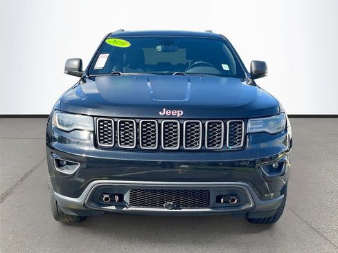 Used 2019 Jeep Grand Cherokee Trailhawk w/ Trailhawk Luxury Group AWD/4WD image 2