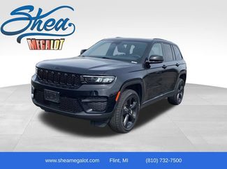Used 2023 Jeep Grand Cherokee Altitude AWD/4WD 360° Tour