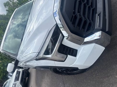 Used 2022 Toyota Tundra SR5 RWD image 38