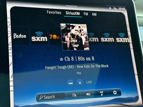 Certified 2024 Mercedes-Benz GLC 43 AMG 4MATIC image 24