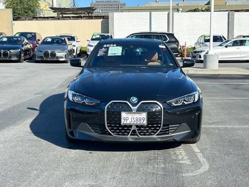 Used 2024 BMW i4 eDrive35 w/ Premium Package RWD image 8