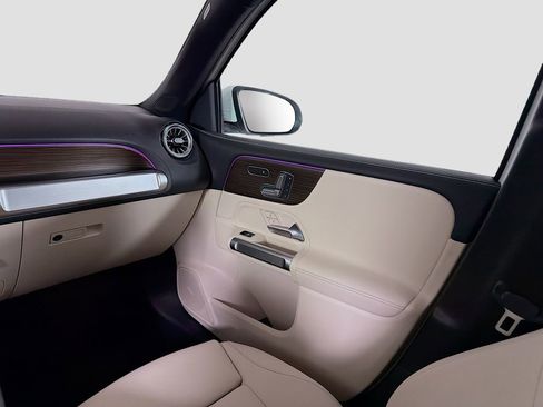 New 2026 Mercedes-Benz GLB 250 4MATIC image 26