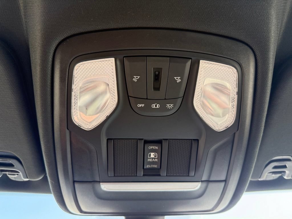 Used 2021 RAM 1500 Big Horn AWD/4WD image 31