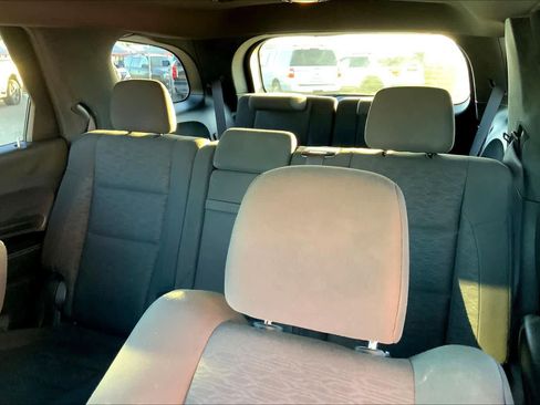 Used 2024 Dodge Durango SXT w/ 3rd Row Seating Group image 53