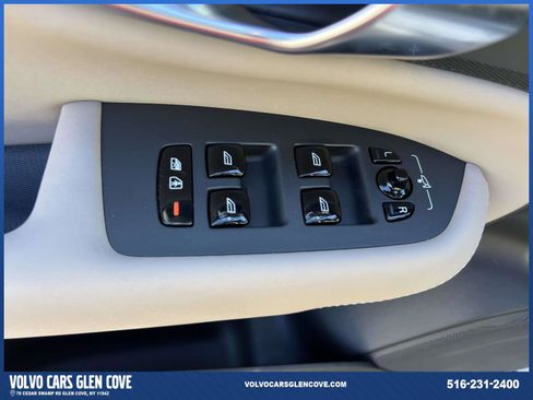 Used 2026 Volvo XC90 B6 Plus w/ Protection Package Premier image 17