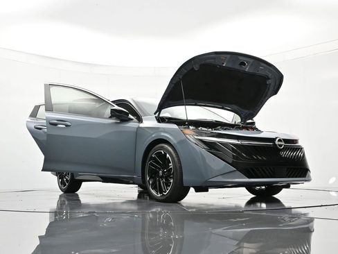 New 2026 Nissan Sentra SR w/ SR Premium Package image 51