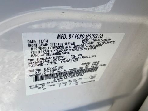 Used 2014 Lincoln MKT AWD w/ Equipment Group 201A image 25