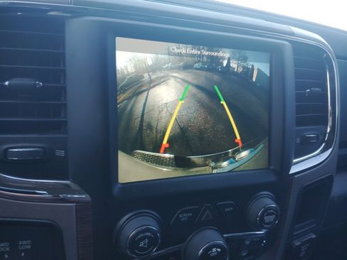 Used 2018 RAM 2500 Laramie w/ Convenience Group image 18