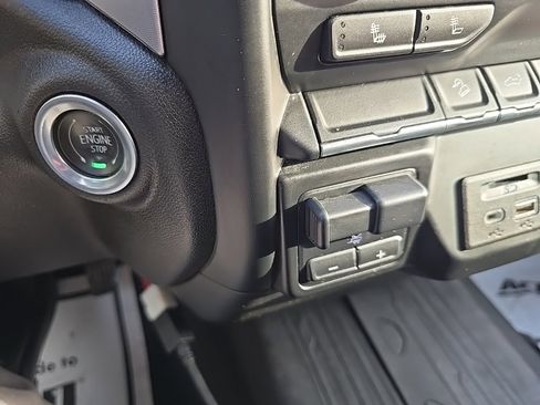 Used 2022 GMC Sierra 2500 SLE w/ SLE Value Package; image 28