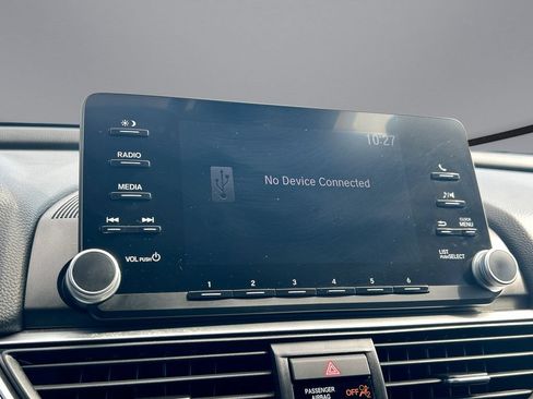Used 2020 Honda Accord LX image 18