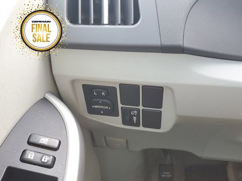 Used 2010 Toyota Prius Two image 25