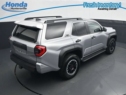 Used 2025 Toyota 4Runner TRD Off-Road Premium w/ Tow Technology Package AWD/4WD image 30
