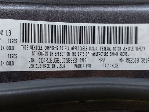 Used 2018 Jeep Grand Cherokee Summit w/ Platinum Series Group image 33