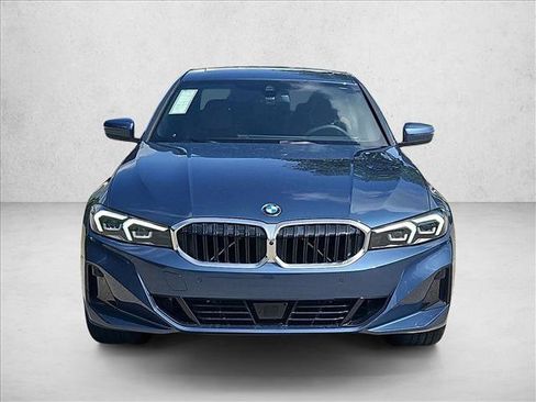 Used 2026 BMW 330i Sedan w/ Premium Package RWD image 5