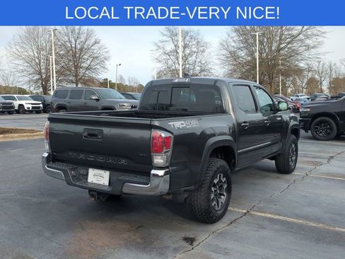Used 2020 Toyota Tacoma TRD Off-Road image 5