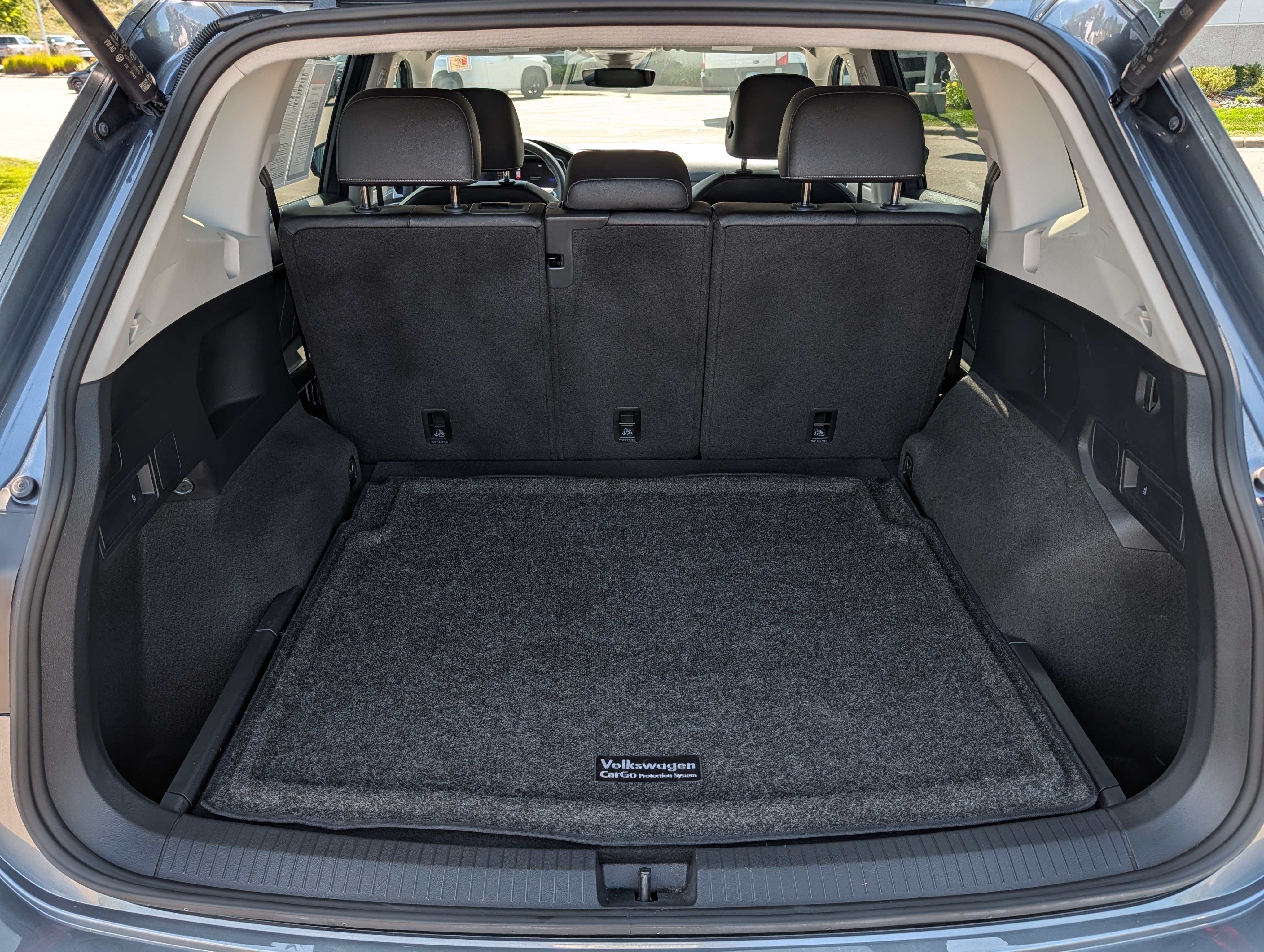Certified 2024 Volkswagen Tiguan SE AWD/4WD image 18