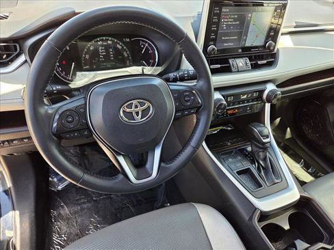 Certified 2021 Toyota RAV4 Limited FWD image 10