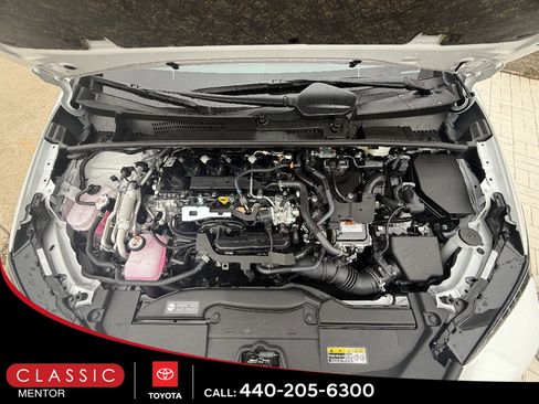 New 2026 Toyota Prius Plug-In Hybrid FWD image 13
