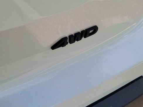 Used 2023 Nissan Pathfinder Rock Creek AWD/4WD image 9