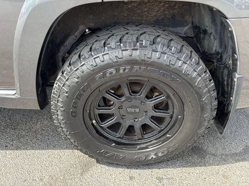 Used 2012 Toyota 4Runner Limited image 20