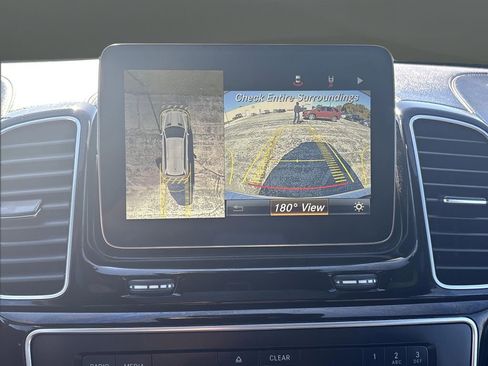 Used 2017 Mercedes-Benz GLS 450 4MATIC image 11