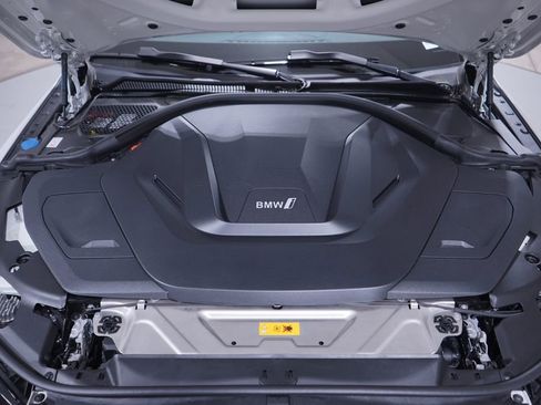 Used 2023 BMW i4 eDrive35 w/ Premium Package image 24