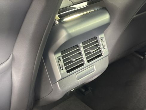 Certified 2026 Land Rover Range Rover Evoque S image 28