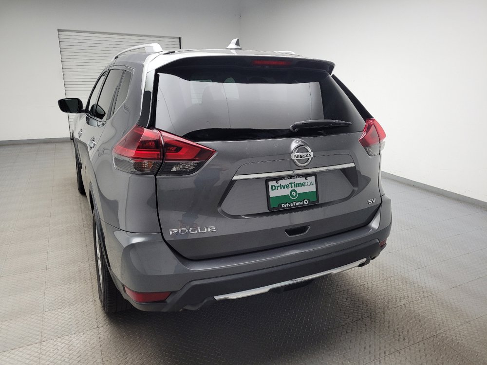 Used 2018 Nissan Rogue SV FWD image 6