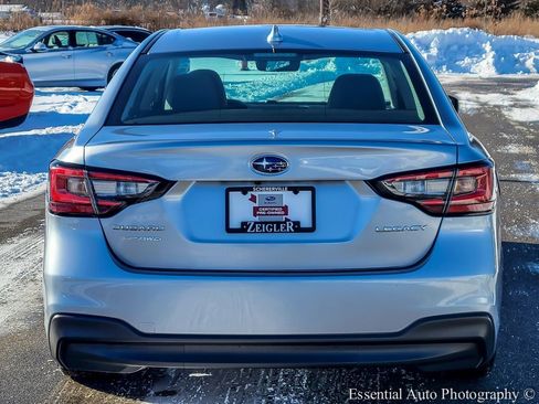 Used 2025 Subaru Legacy Premium image 5