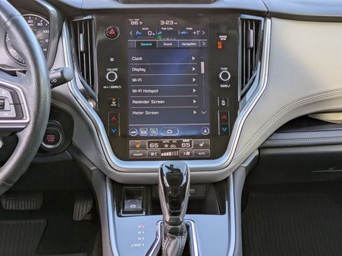 Used 2022 Subaru Outback Limited image 16