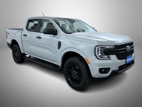 New 2026 Ford Ranger XLT w/ Equipment Group 301A High image 3