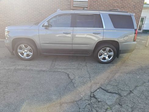 Used 2019 Chevrolet Tahoe LS w/ All-Season Package AWD/4WD image 2