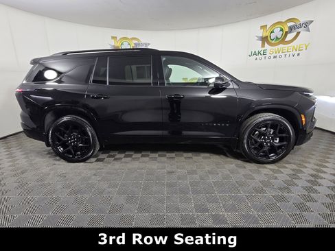 Certified 2025 Chevrolet Traverse RS w/ LPO, Floor Liner Package image 10