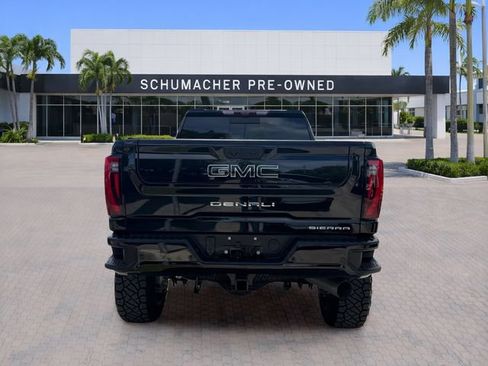 Certified 2024 GMC Sierra 2500 Denali w/ Technology Package AWD/4WD image 6